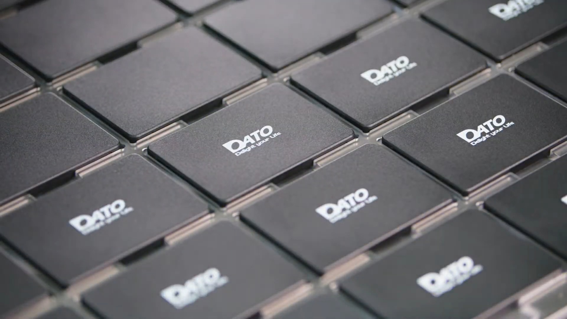 Datotek showcases high-performance and stable storage products through strict quality control and collaboration with top DRAM partners