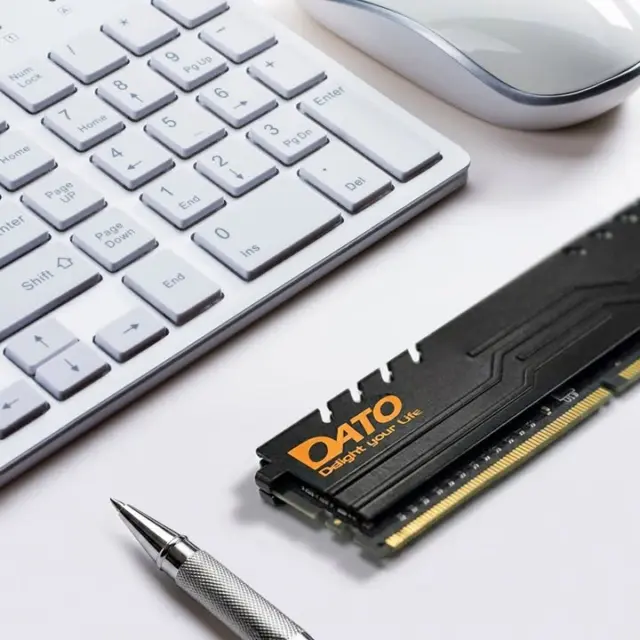 Want your computer’s processing speed to keep up with every burst of inspiration? 🚀Let DATO DDR4 EXTREME Desktop Memory bring it to life for you! ⚡Featuring 3200MHz speed and an aluminum heatsink, it handles 4K editing and 3D modeling with smooth, stable performance—even during long sessions. Turn inspiration into reality instantly and smoothly. 💫#heatsinks  #DDR4 #PCbuilding #GamingMemory #creative #creator  #DRAM #Datotek