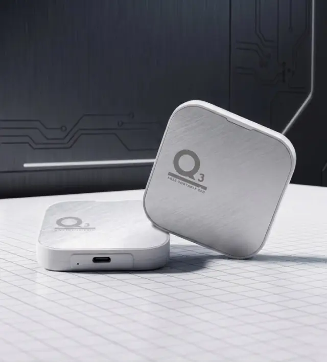Snap on, shoot more. 🚀 ARES Q3 Magnetic SSD gives you high-capacity, high-performance magnetic storage that makes capturing 4K ProRes video seamless and stress-free.#PortableSSD #iphone17promax  #MagSafe #MagneticSSD #AI  #Q3 #Datotek