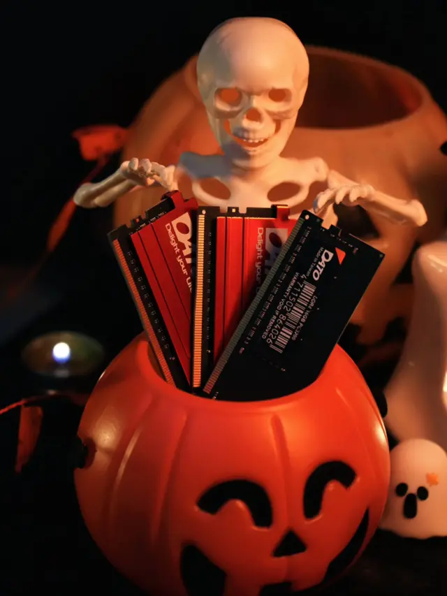 Trick or DRAM?🍬 Don’t get spooked by the speed!👻 This Halloween, upgrade your PC with high-quality DATOTEK DRAM for a wicked performance boost!🎃
#Halloween #AmberShield #ssd #microsd #Datotek