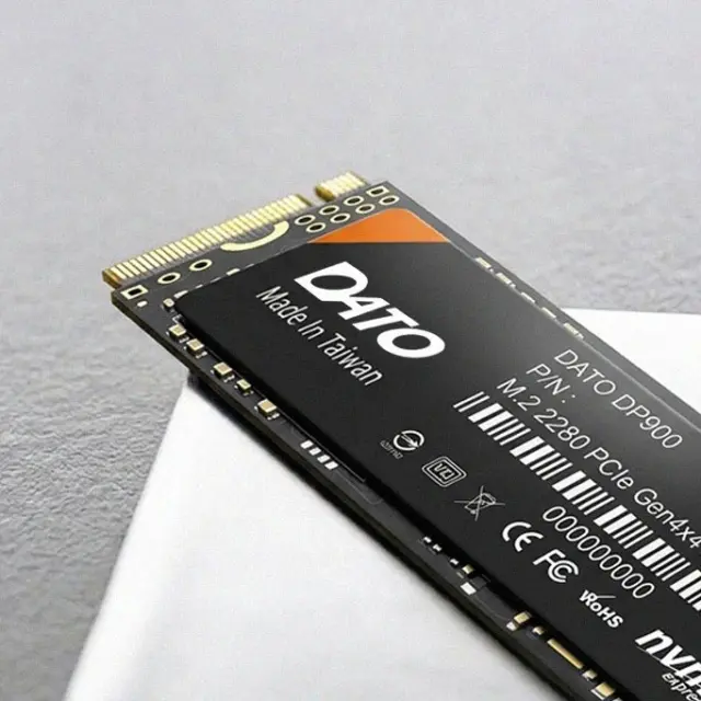 DP900 The Gen4 NVMe SSD:
Ultimate Speed for Creators & Gamers😉

Experience blazing-fast performance with the DP900 PCIe Gen4x4 SSD.
Delivering read speeds up to 7,000MB/s and write speeds up to 6,500MB/s, it's the ultimate storage upgrade for your laptop, PC, or PS5. Game faster, create smoother!

#SDD #gaming #pcbuilding #datotek